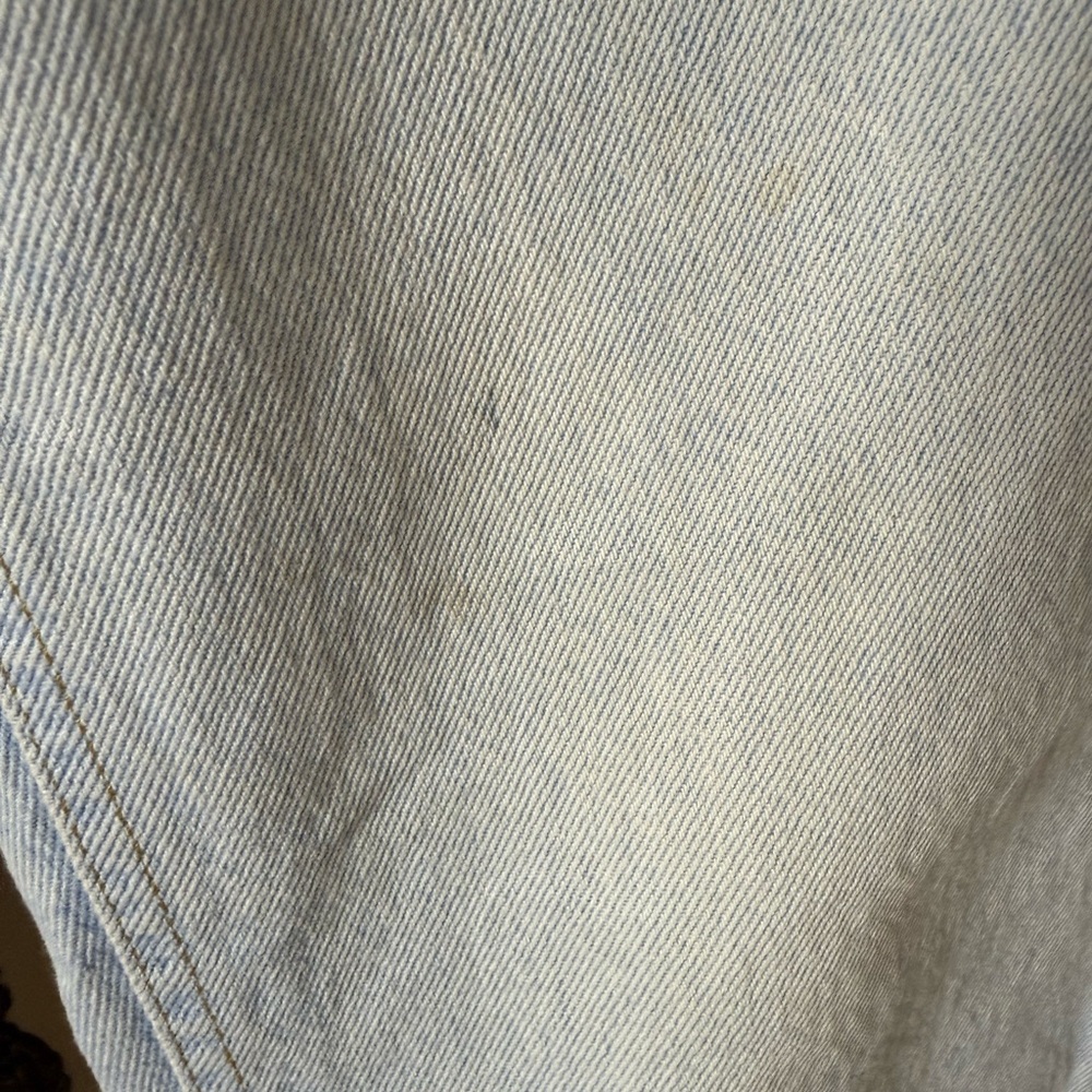 Vintage 90’s Lee Light Wash High Waisted Jeans - Picture 5 of 12